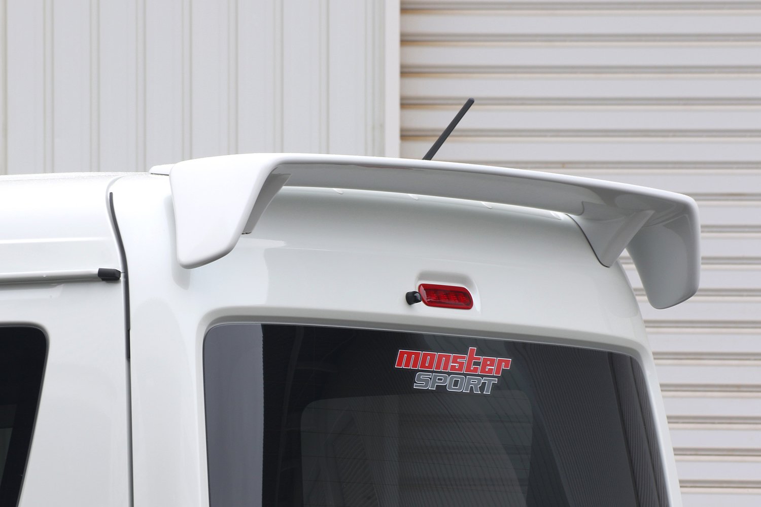 Amazon | MONSTER SPORT GTウイング エブリイワゴン[DA17W]用 8MQW10