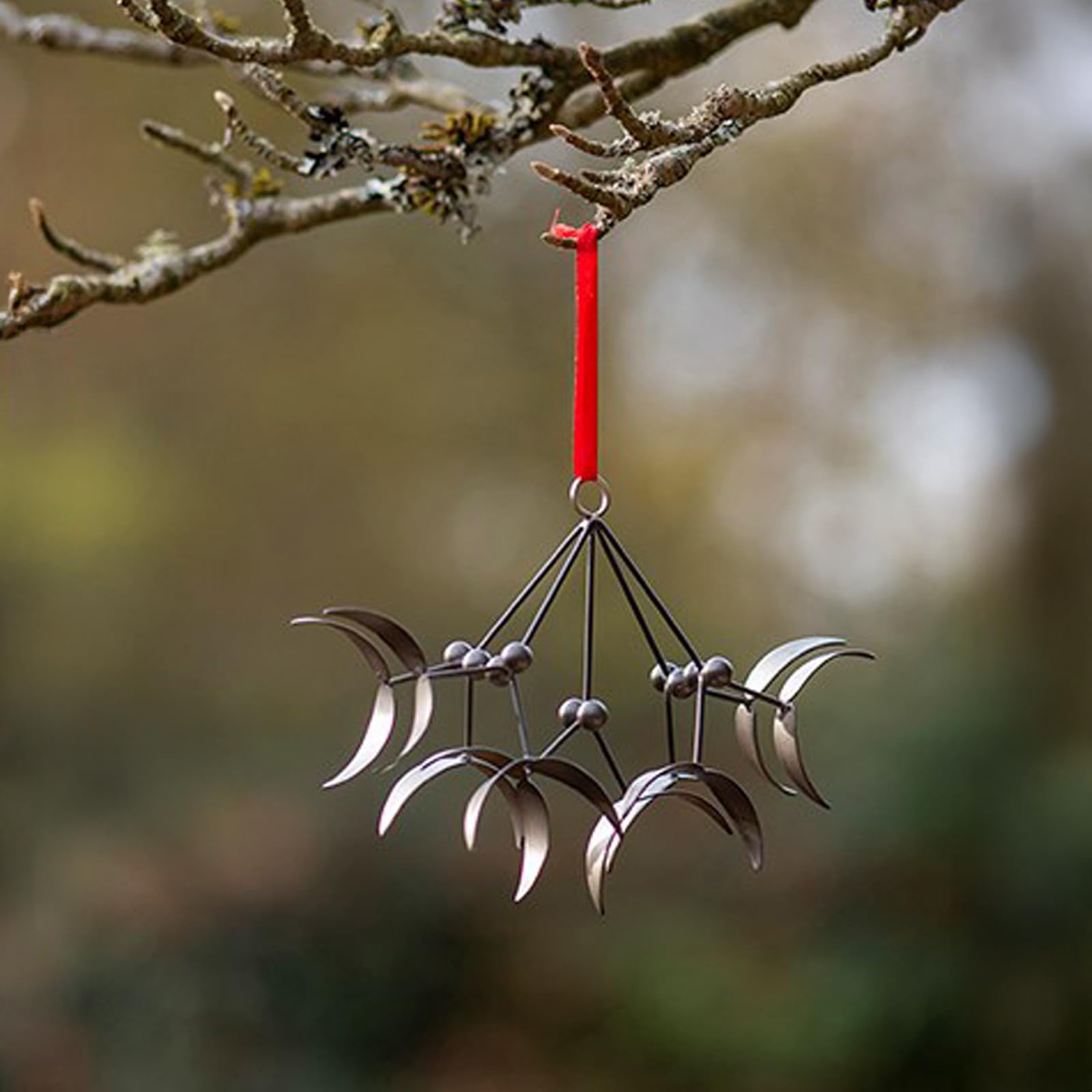 Crocus Silver Collection 11.5Cm Hanging Mistletoe Antique Ornate Pewter Design And Red Ribbon For Garden Decoration