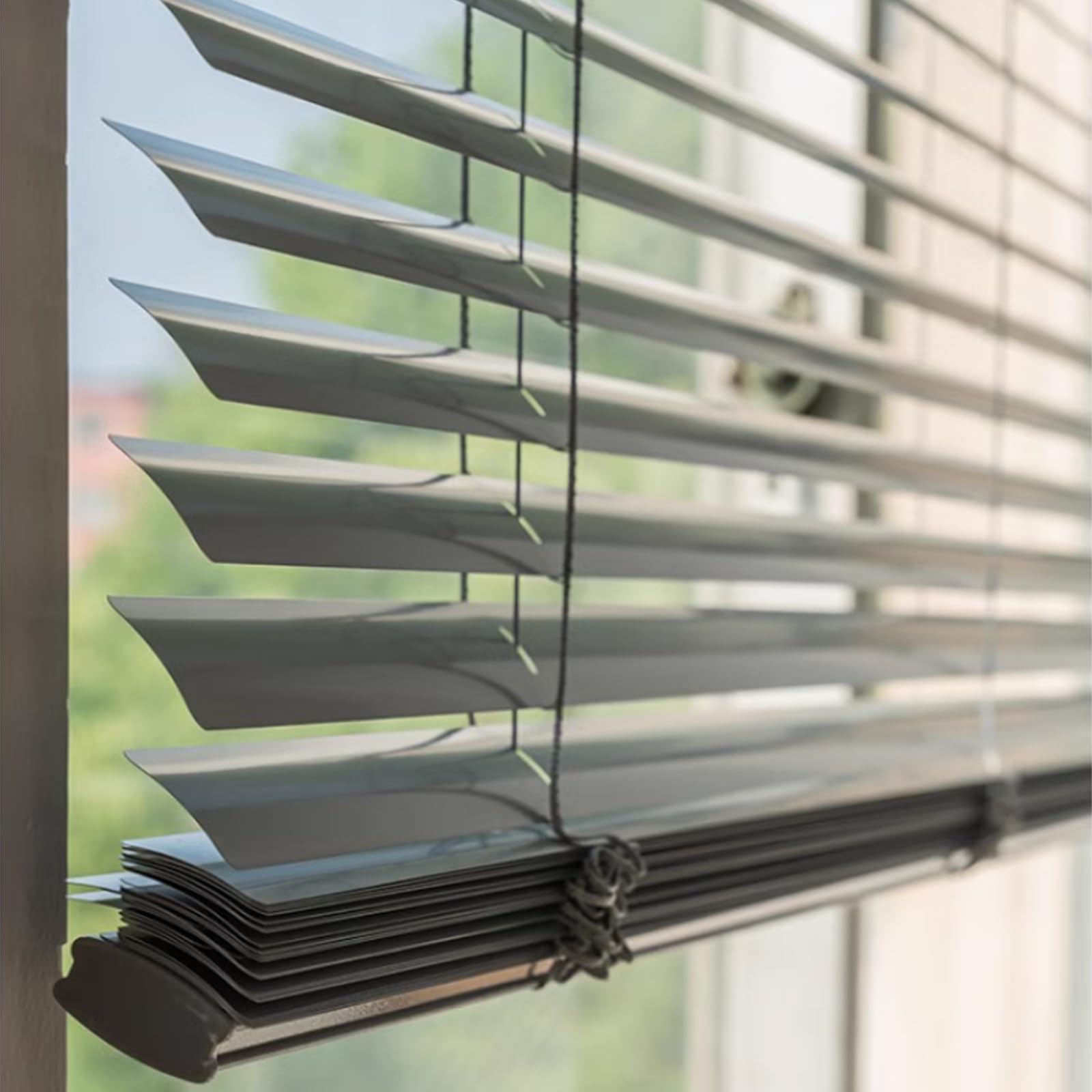 Veneziana In Alluminio 55x80cm - Persiana Oscurante Per Finestre, Regolabile, Kit Montaggio Incluso - Foto 7