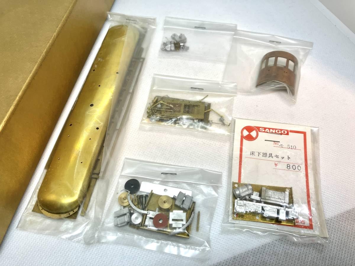 Amazon.co.jp: 名鉄モ510 珊瑚模型 キット 指定床下器具セット付き