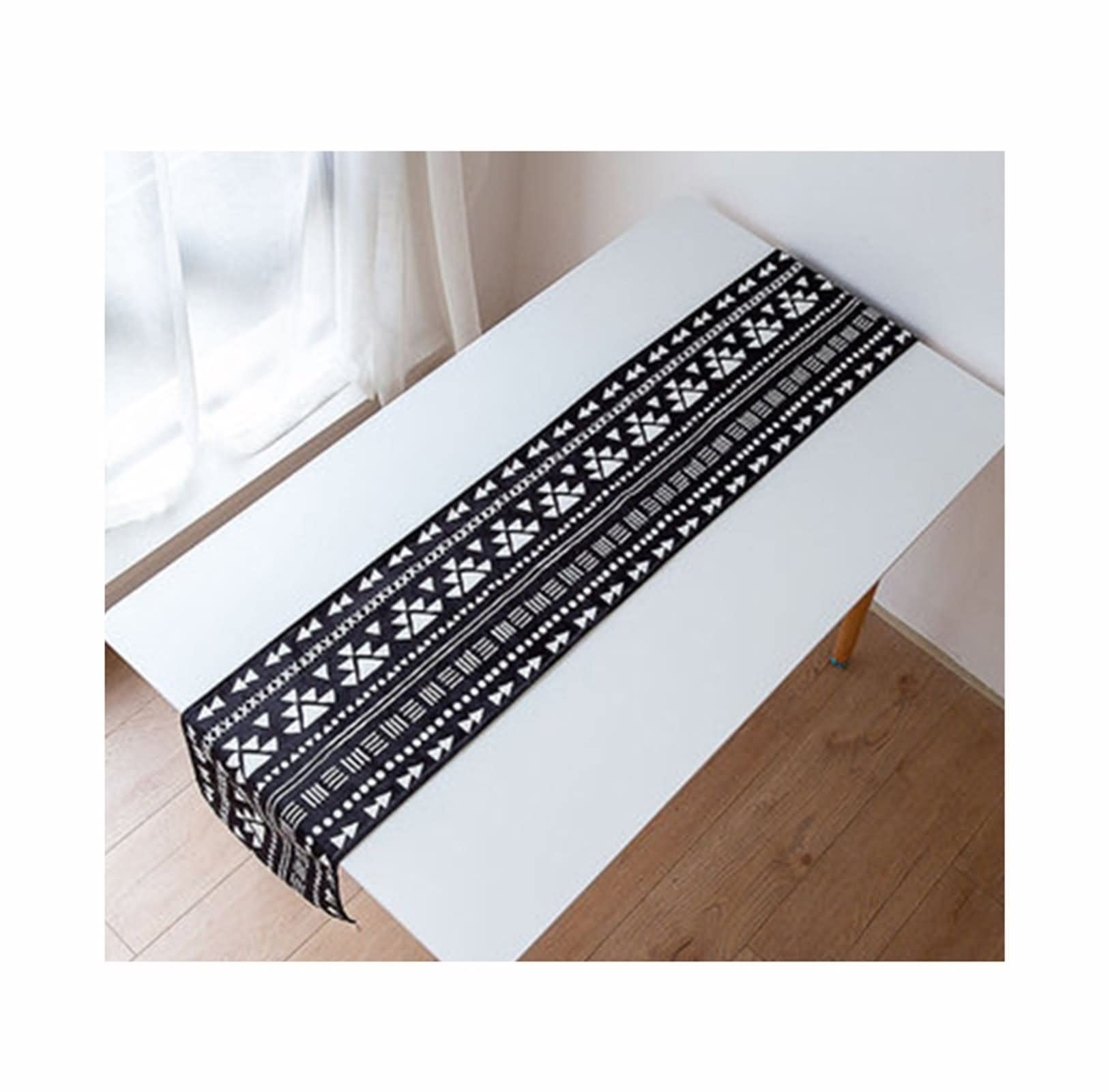 Tischläufer, Weihnachts Tischdekoration aus Polyester Geometrisches Rundes Dreieckmuster mit Quasten Schwarz Weiß 50x180CM für Abendessen