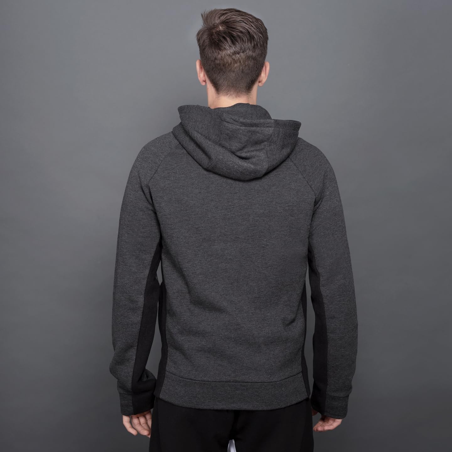 Fit Active Zip Hoodie aus recycelten Materalien