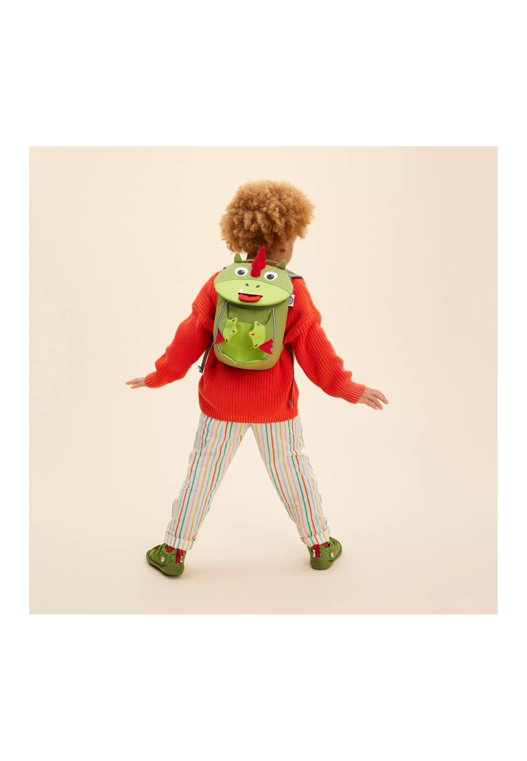Affenzahn Kinderrucksack Kleiner Freund Drache - Grün | Ergonomischer Kindergarten-Rucksack für Kinder von 1 bis 3 Jahren mit Reflektoren, Ziehzunge und Namensschild
