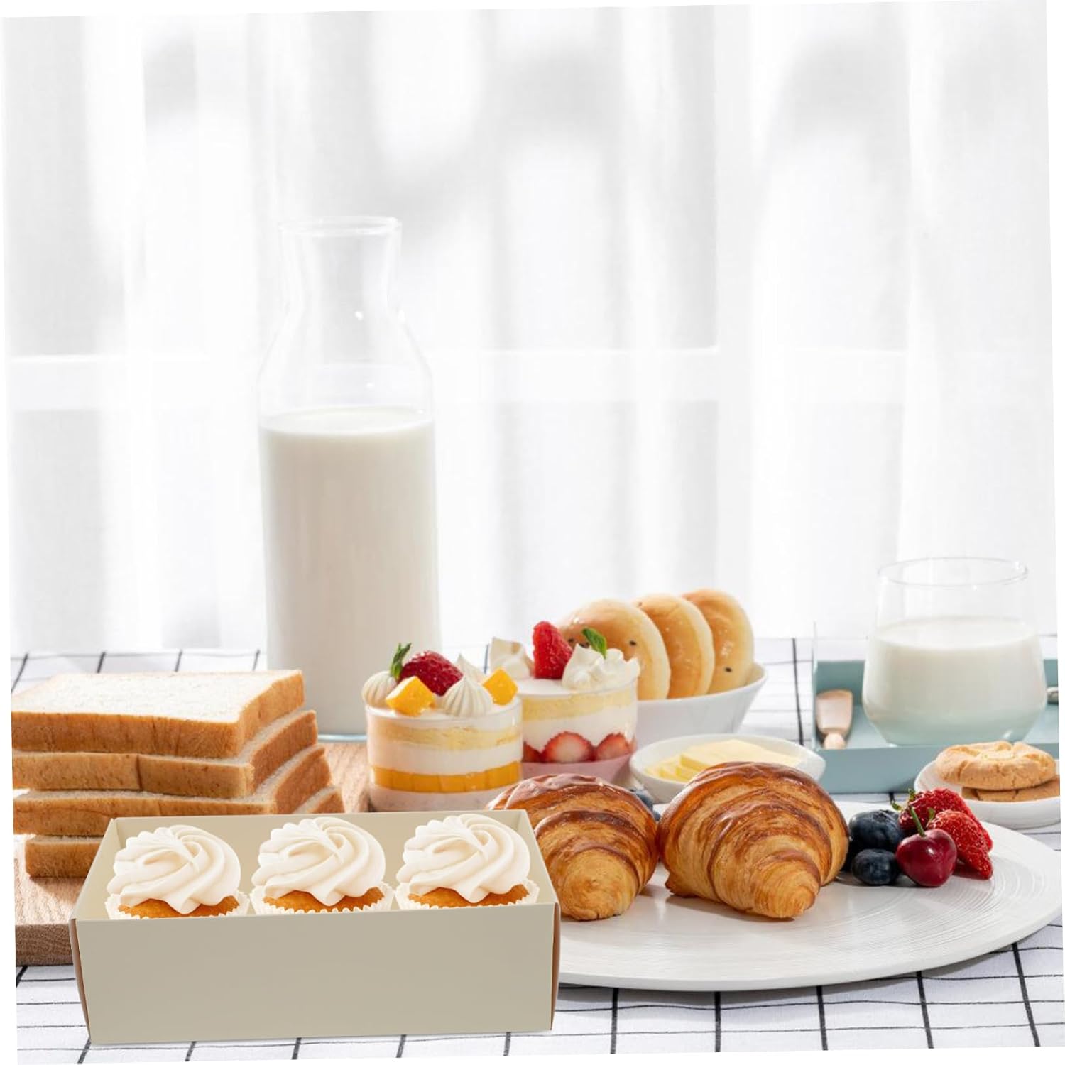 BRIGHTFUFU 5 Pack PET Cake Storage Boxes with Smooth Surface for Macarons