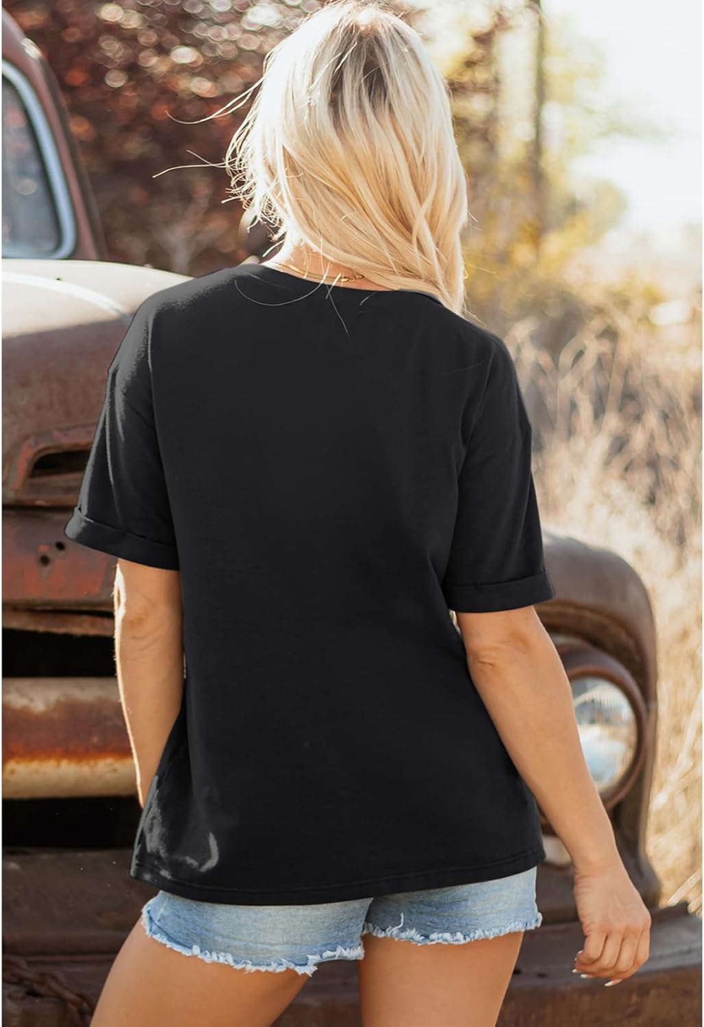 KIEKIECOO Rock Band T Shirts for Women Rock and Roll Country Music Shirts Vintage Strawberry Graphic Tees Concert Outfits - Image 4