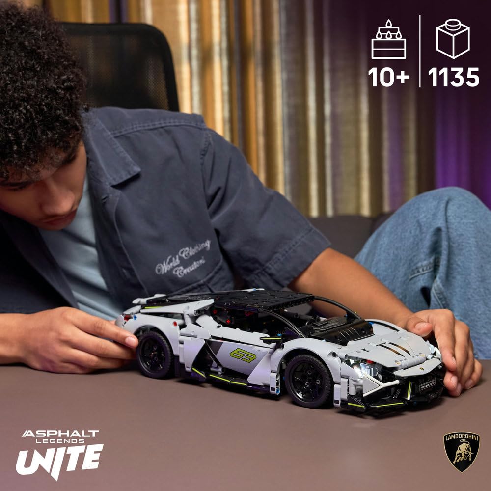 LEGO Technic Supersamochód Lamborghini Revuelto 42214 | Model samochodu, klocki konstrukcyjne, prezent dla fana motoryzacji 10+, zdalne sterowanie, 1135 elementów
