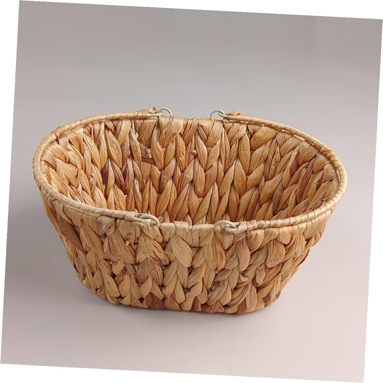 Woven Bread Basket and Storage Tray Handmade Hyacinth Straw Organizer for Kitchen Countertop Fruit Snack Serving Bowl Natural Material for Home Use