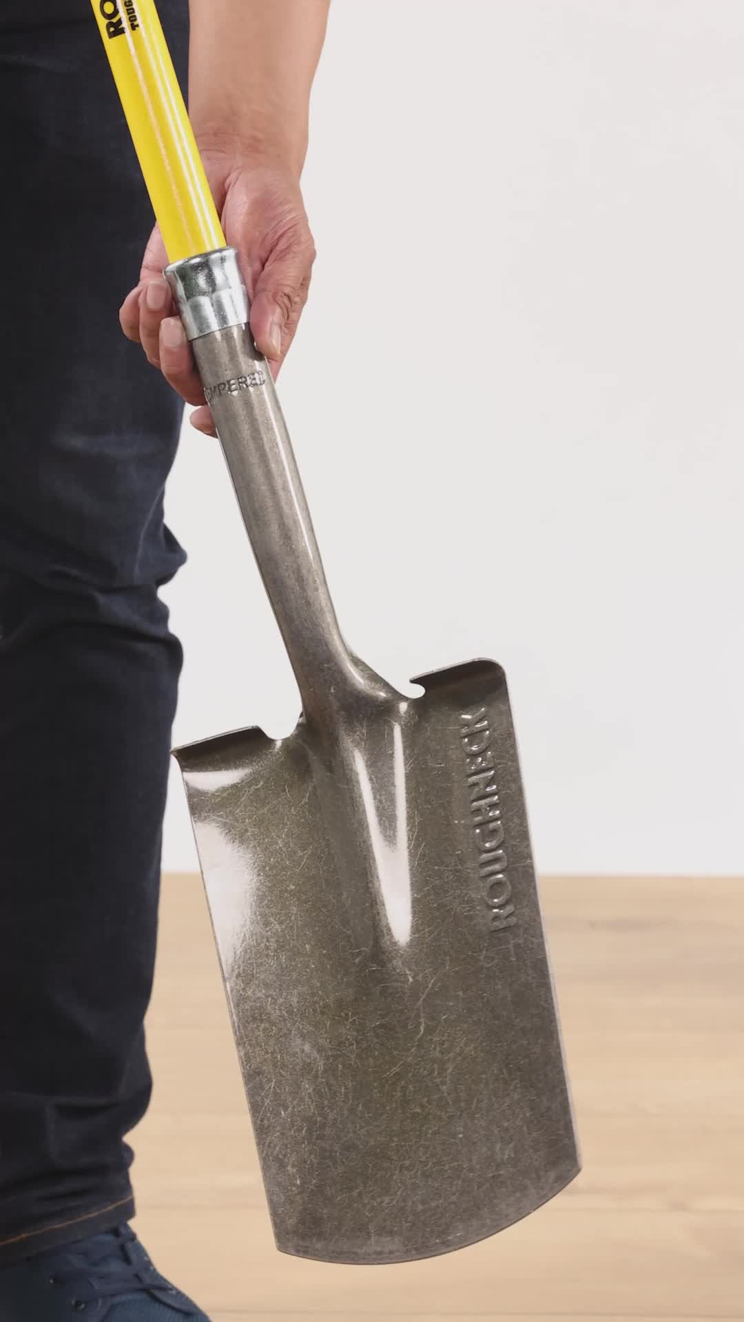RUFF NECK メイドイン MADE IN UNDERGROUND Roughneck Digging Spade 1070mm (42