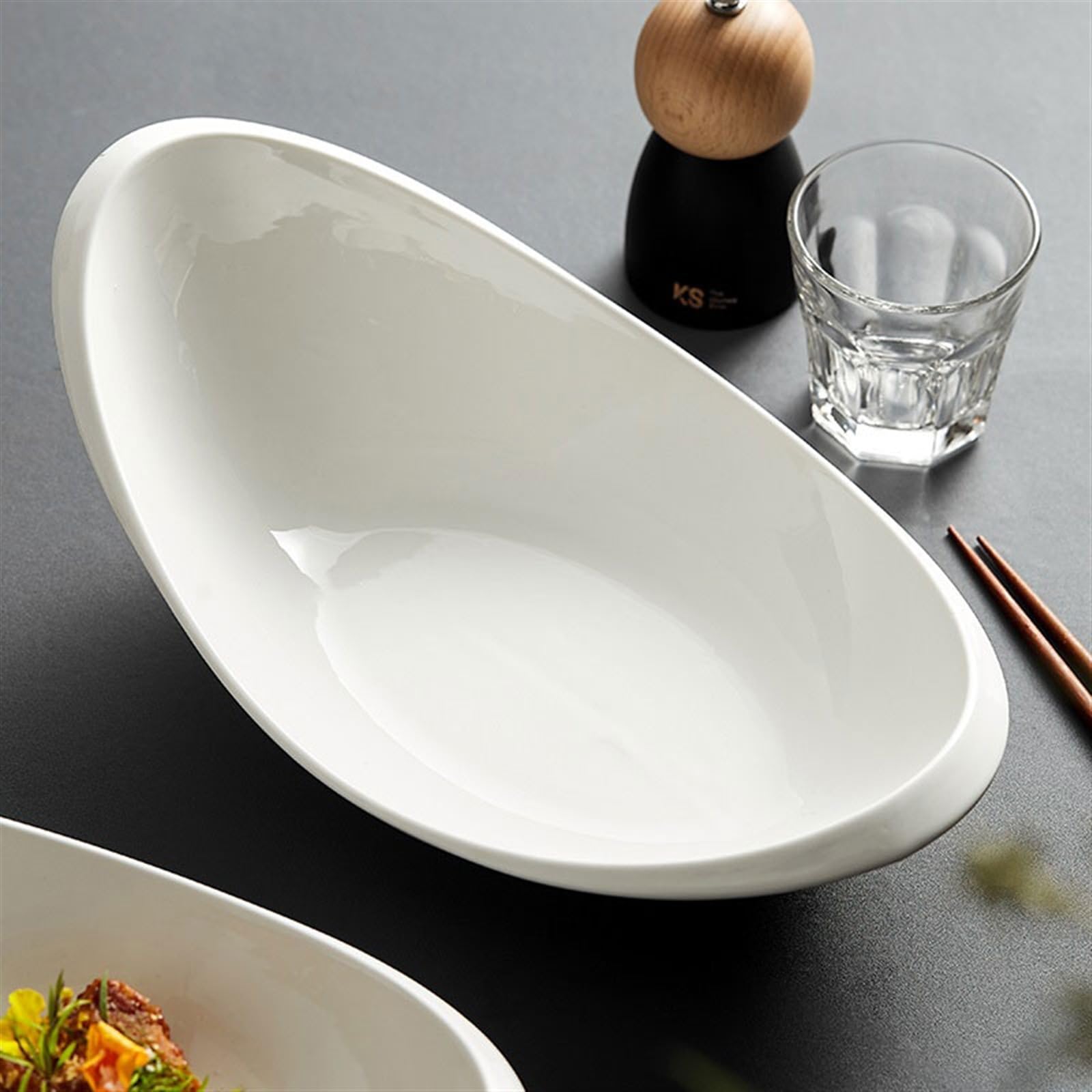 Biały talerz, wiele rozmiarów Owalne ceramiczne talerze obiadowe białe, różne rozmiary(13.5 inch)