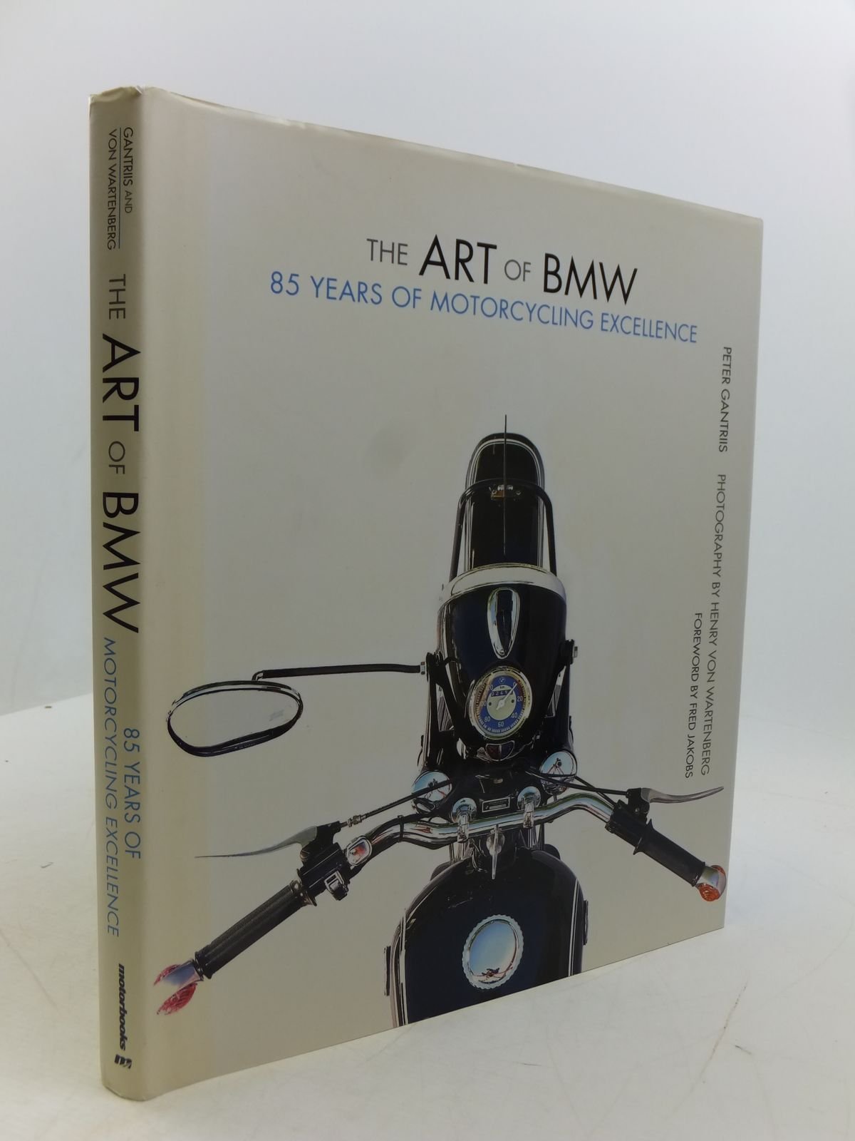 Buy The Art of BMW: 85 Years of Motorcycling Excellence — BookShops.in