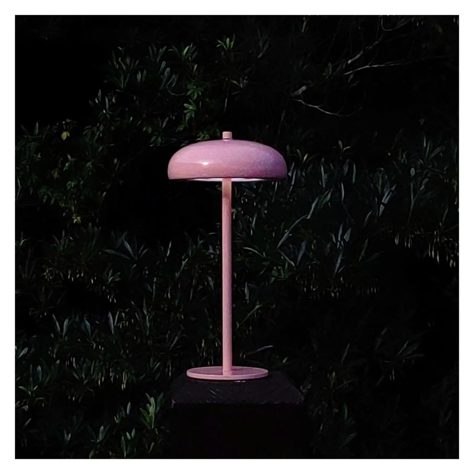 Lámpara de mesita de noche decorativa LED recargable con control táctil
