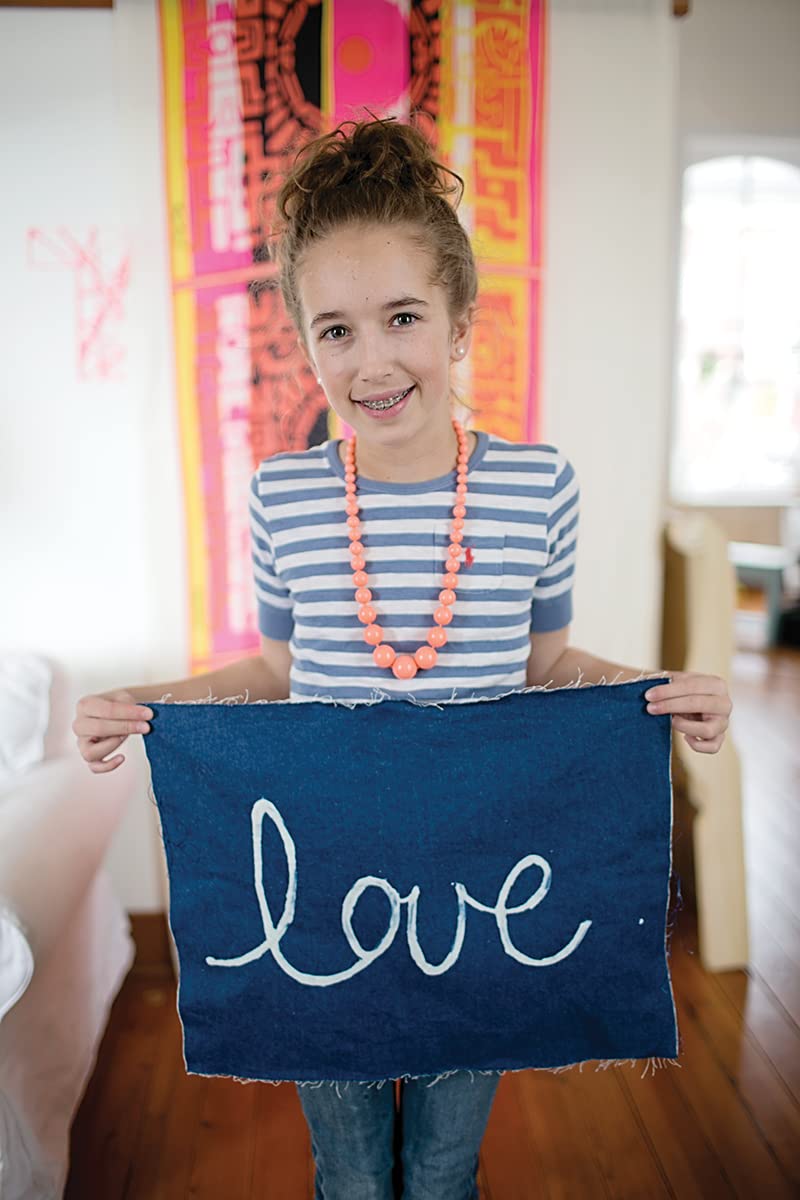 My Sewing Workshop: Simple Guide to Skills & Supplies; 40 Fun Projects to Stitch & Share image 4