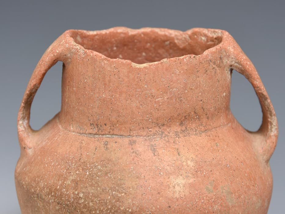 Amazon.co.jp: 古代中国美術斉家文化紅陶双耳壷肩部黒彩文土器