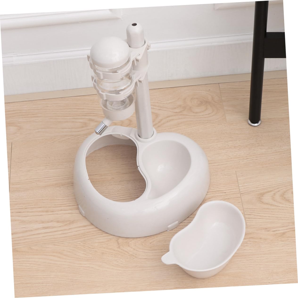 BESPORTBLE Pet Supplies Dog Cat Water Dispenser Automatic Drinking Fountain Non-Slip Design Easy to Clean Rotating Bowl