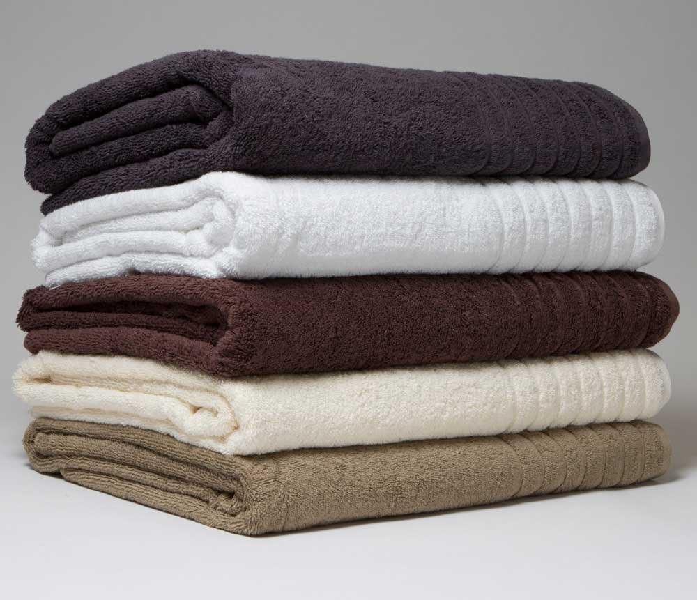 Luxury linenHall 550gsm Plain White Jumbo Bath Sheet Towel 120cm x 200cm