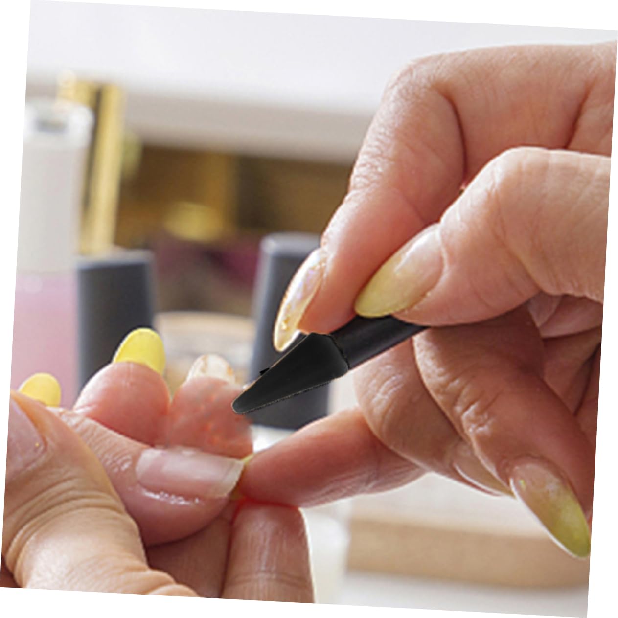 6pcs Nail Rhinestones Picker Wax Head Accessories Dotting Pen Wax Tip Tool for Nail Art Easy Replacement Options