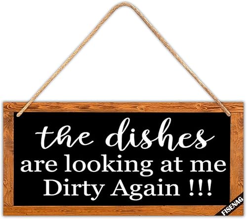 Cartel de pared divertido para colgar en la cocina, letrero de madera de 11.8 x 5.9 pulgadas con texto en inglés The Dishes are Looking at Me Dirty