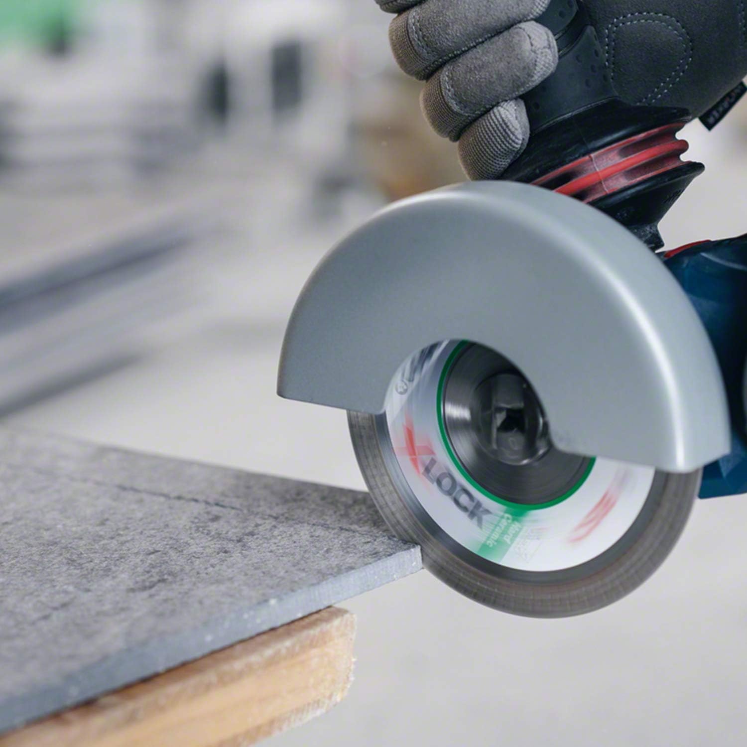 Bosch Professional 2608615137 Diamond Cutting Disc Standard (for Ceramic X-LOCK, Diameter 115 mm, Bore Diameter: 22.23 mm) - Image 4