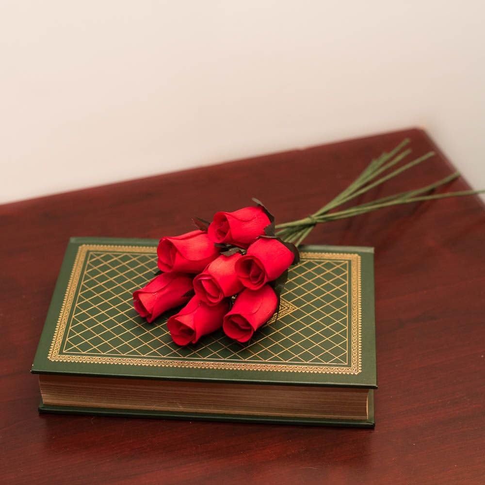 40 Individual RED Wooden Roses. Pack of 5 Bunches (40 Roses). Closed Bud Wooden Roses for Crafts Custom Bouquets and Other DIY Projects. Choose Form Over 60 Colors