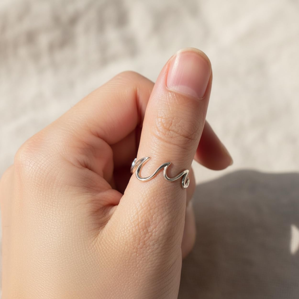SOVATS 925 Sterling Silver Abstract Wave Thumb Ring, Modern Sculptural Statement Band for Women