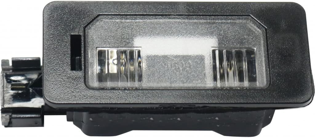 For BMW 525i / 528i / 530i / 535i / 545i / 550i Sedan License Lamp Assembly 1997-2010 Pair Driver and Passenger Side Bulb Type For BM2870104 | 63 26 7 165 646