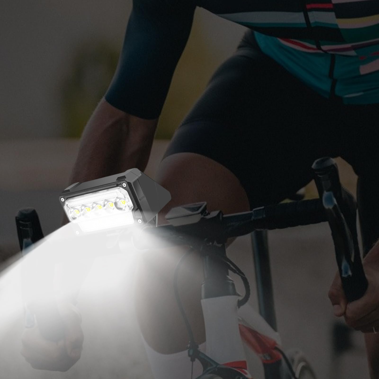 Faro Ricaricabile da Bici Luce Impermeabile Facile Montaggio per | Luce da Ciclismo ad Alta Luminosità per Guida Notturna e Forniture per Ciclismo, Escursioni, Campeggio e Viaggi