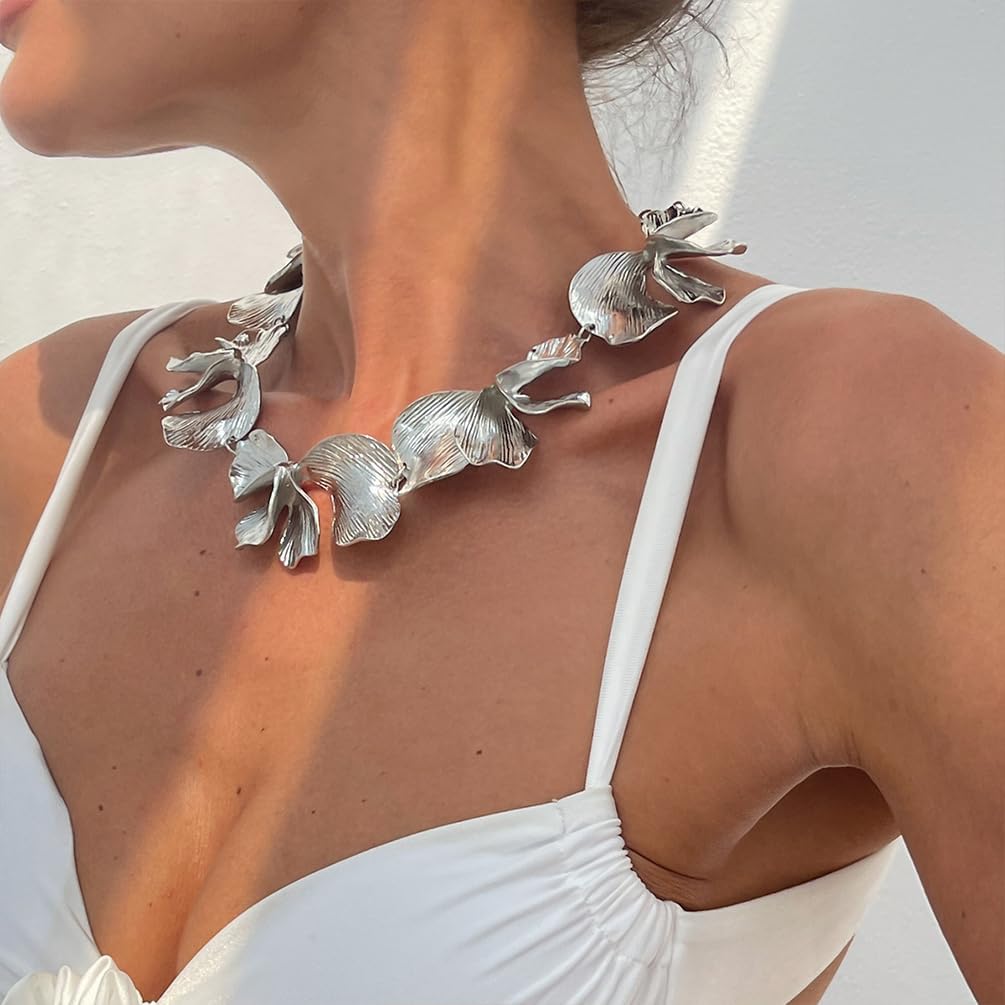 Chunky Gold Multi Ginkgo Leaf Petal Necklace for Women, Statement Trendy Silver Irregular Textured Flower Necklace Bohemia Charm Party Jewelry Gifts - Image 3