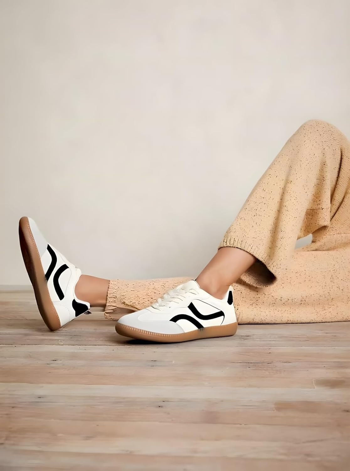 Women's Fashion Sneakers Retro Tennis Shoes Women Lace-up & Slip-on Casual Sneakers for Women Anti-Slip Rubber Sole Suitable for Walking, Tennis, Casual Office Wear, and All-Day Comfort - Image 8