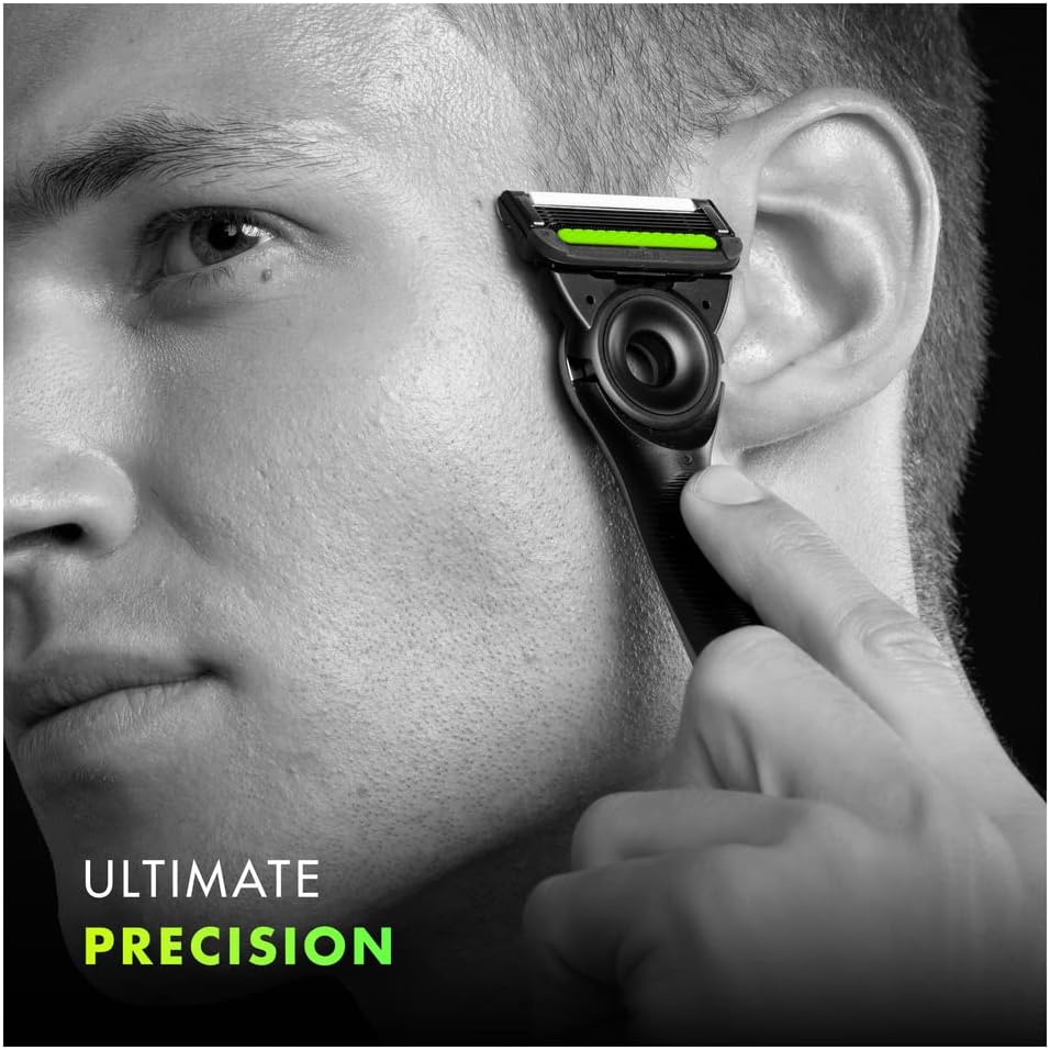 Gillette Labs Razor Blades Men, Pack of 9 Razor Blade Refills, Compatible with GilletteLabs with Exfoliating Bar and Heated Razor