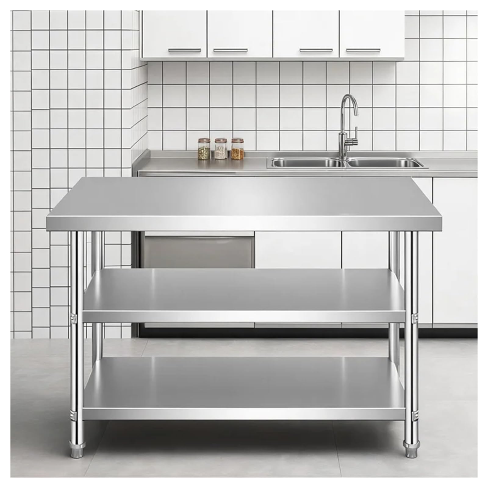 Table en acier inoxydable avec traverses de renfort et trois niveaux de rangement durables