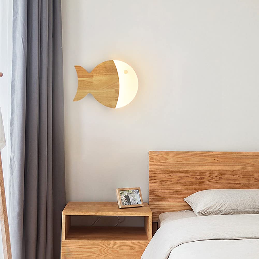 Lampa ścienna LED w kształcie ryby z drewna, biały akrylowy klosz, nordycki pokój dziecięcy lampka nocna do salonu sypialni