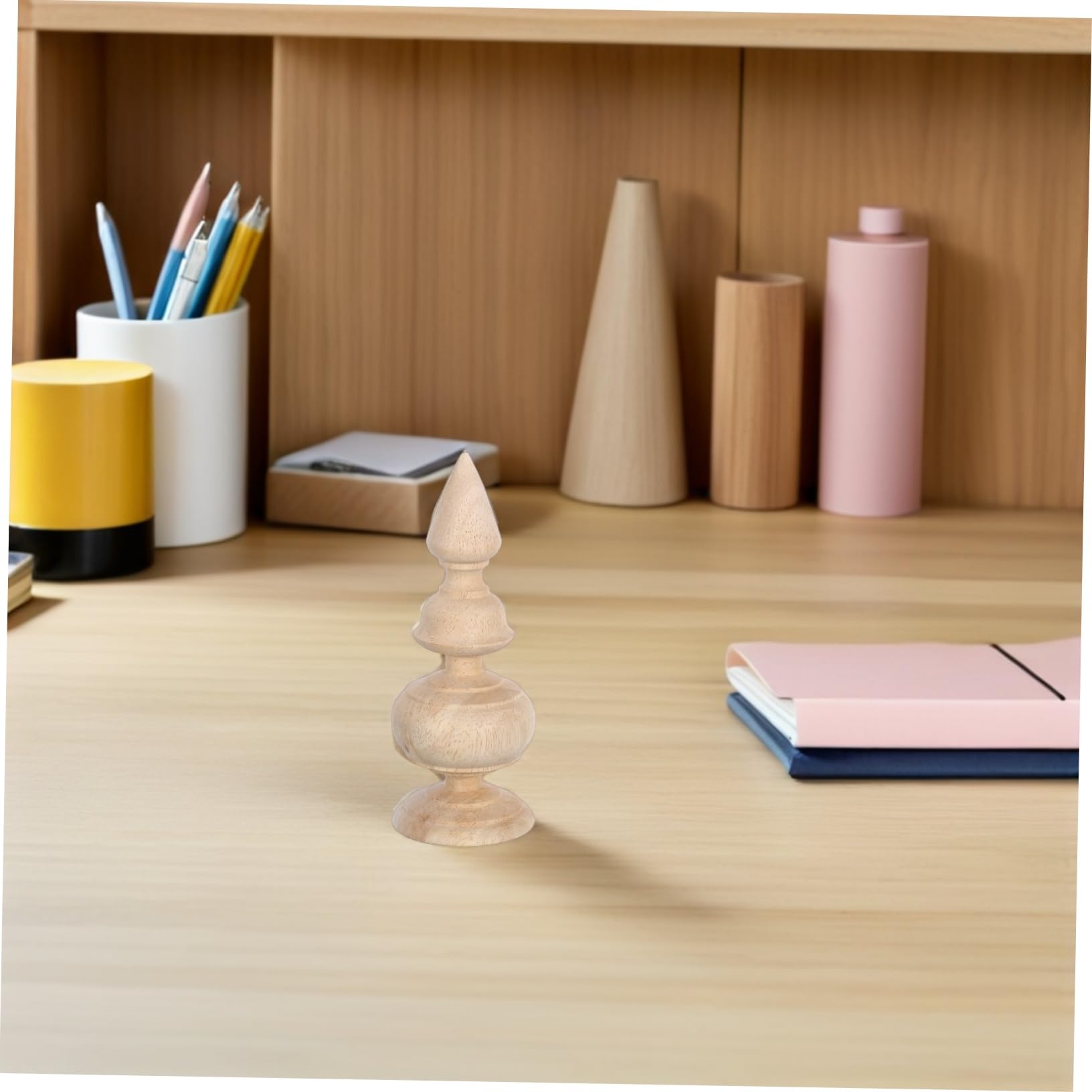 HOMSFOU Remates Decorativos y Barras de Cortina 2 Piezas de Madera sin Terminar Superficie Lisa y Tallado Fino para Postes de Cama para Decoración Interior DIY
