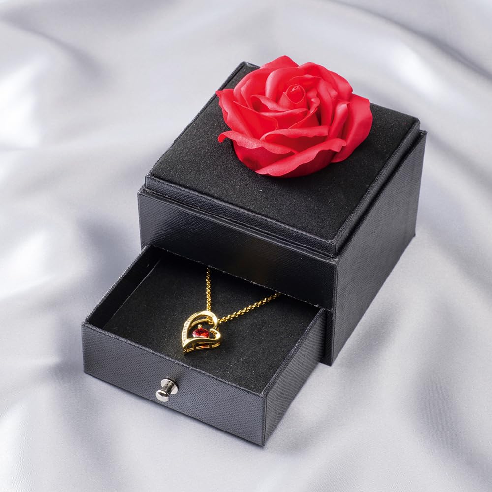 EUROtops Ewige Rose mit vergoldeter Halskette, rote Blume in Schatulle | Herz-Anhänger mit Zirkonia, 925er Sterlingsilber mit 750er Vergoldung, Geschenk zu Valentinstag, Muttertag, Weihnachten
