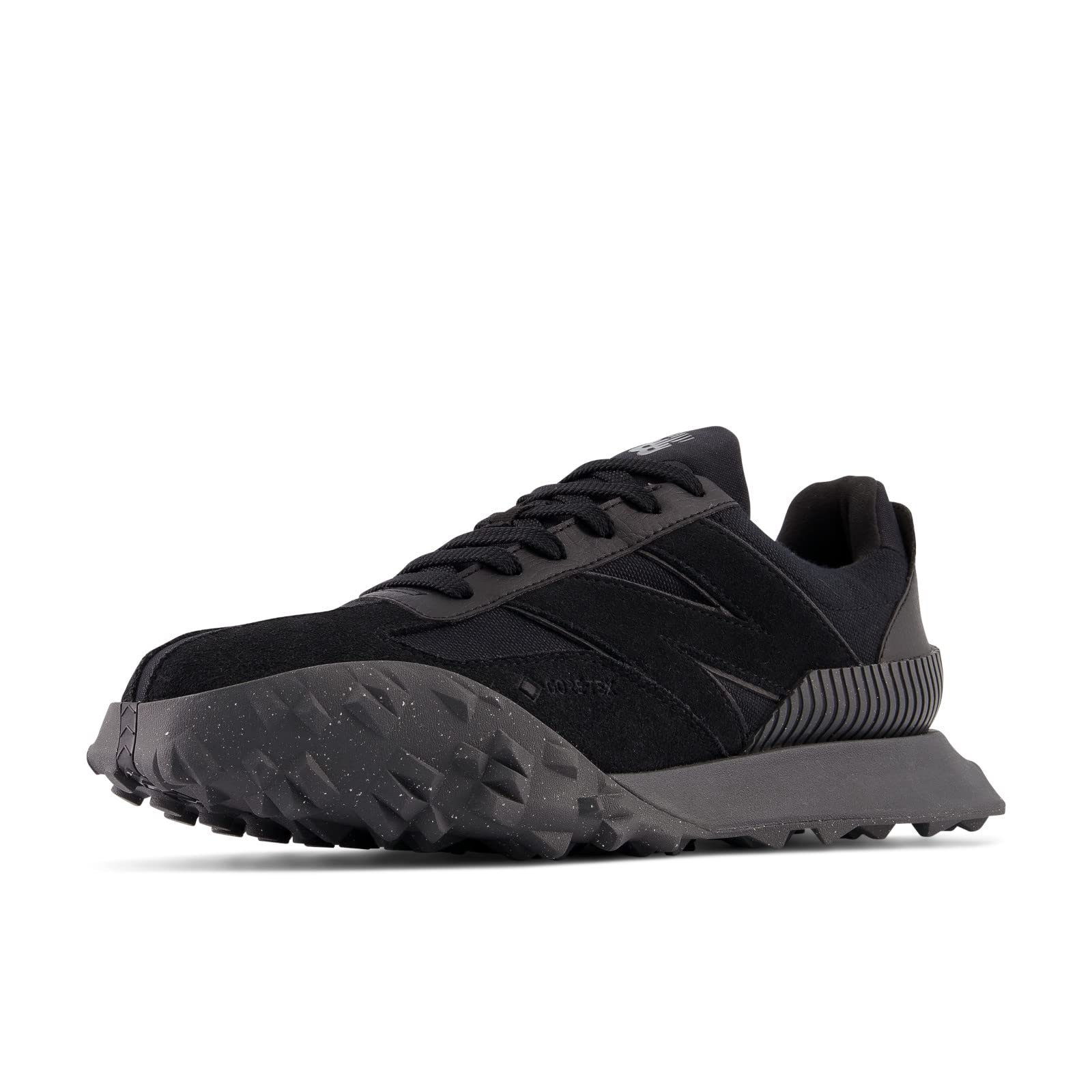 new balanceMens Xc72Sneaker