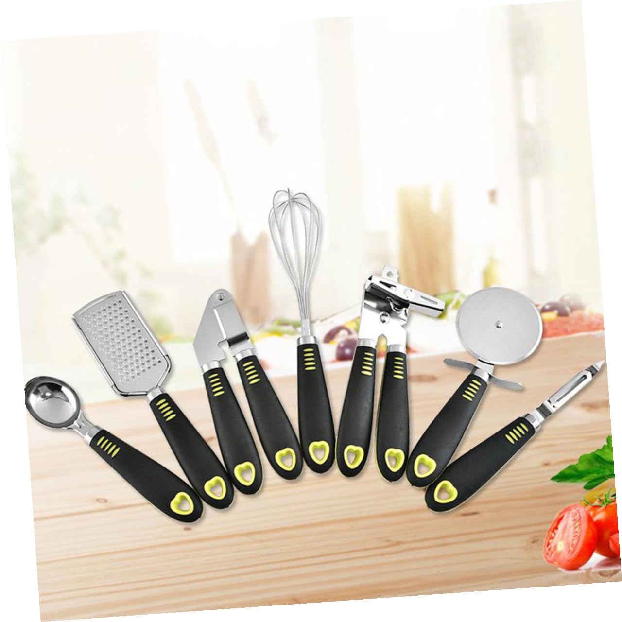 ULTECHNOVO 7 Stück Teiliges Edelstahl Küchenhelfer Set mit Pizza Rad Reibe Dosenöffner und Knoblauchpresse Ergonomisch Leicht zu Reinigen Inklusive Ei schneebesen Spülmaschinengeeignet
