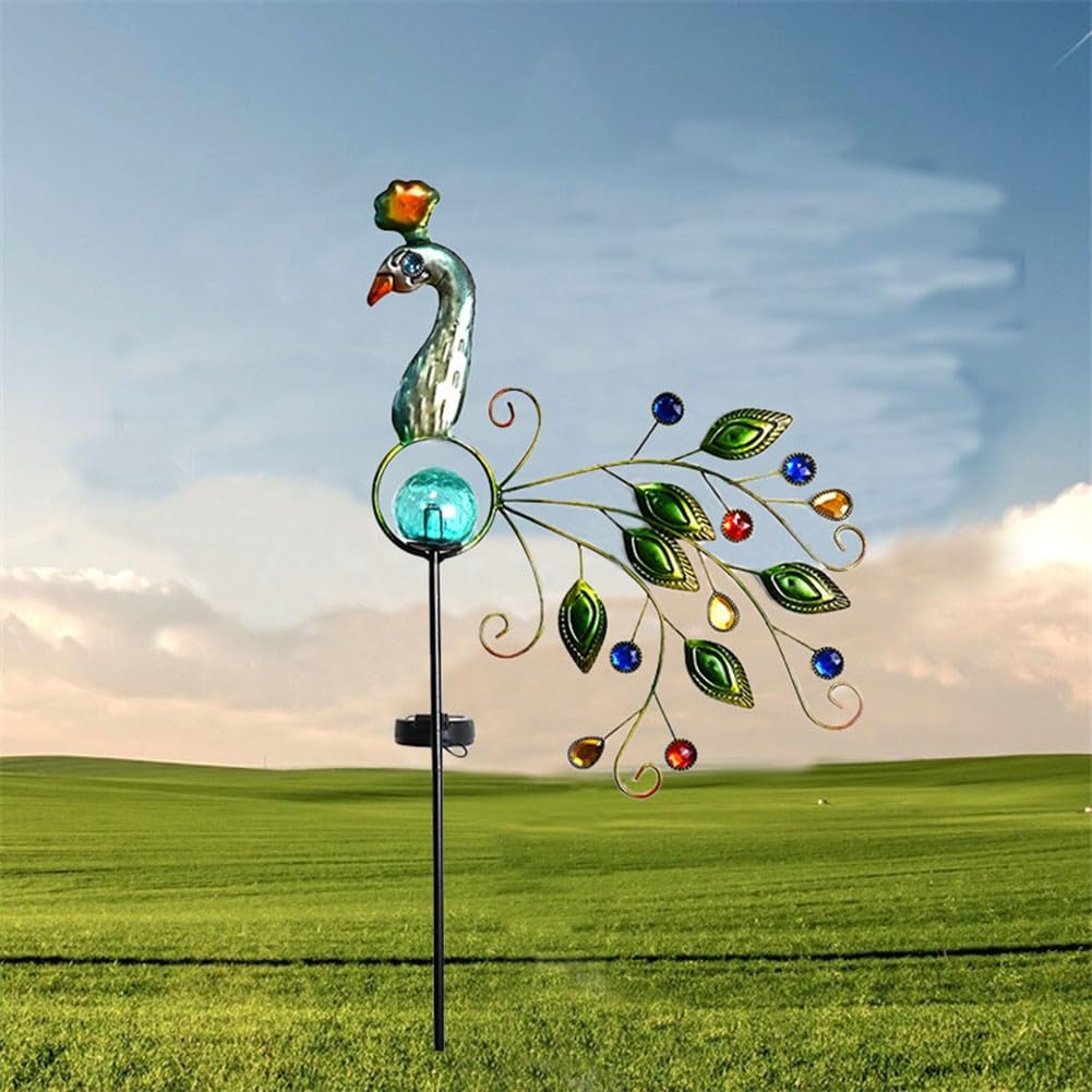 Statue de jardin solaire paon en métal pour baliser et décorer vos allées