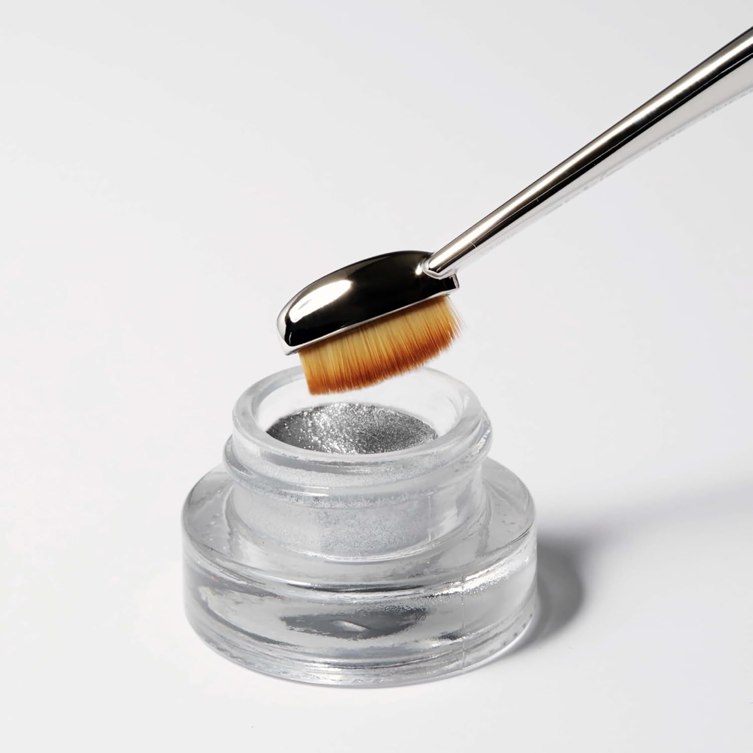 Artis Elite Linear Brush 1 - Makeup Brush with Solid Metal Handle - Soft Makeup Brushes - Makeup Tools for Liquid, Creams, Powders - Rose Gold - 1 pc - Image 2