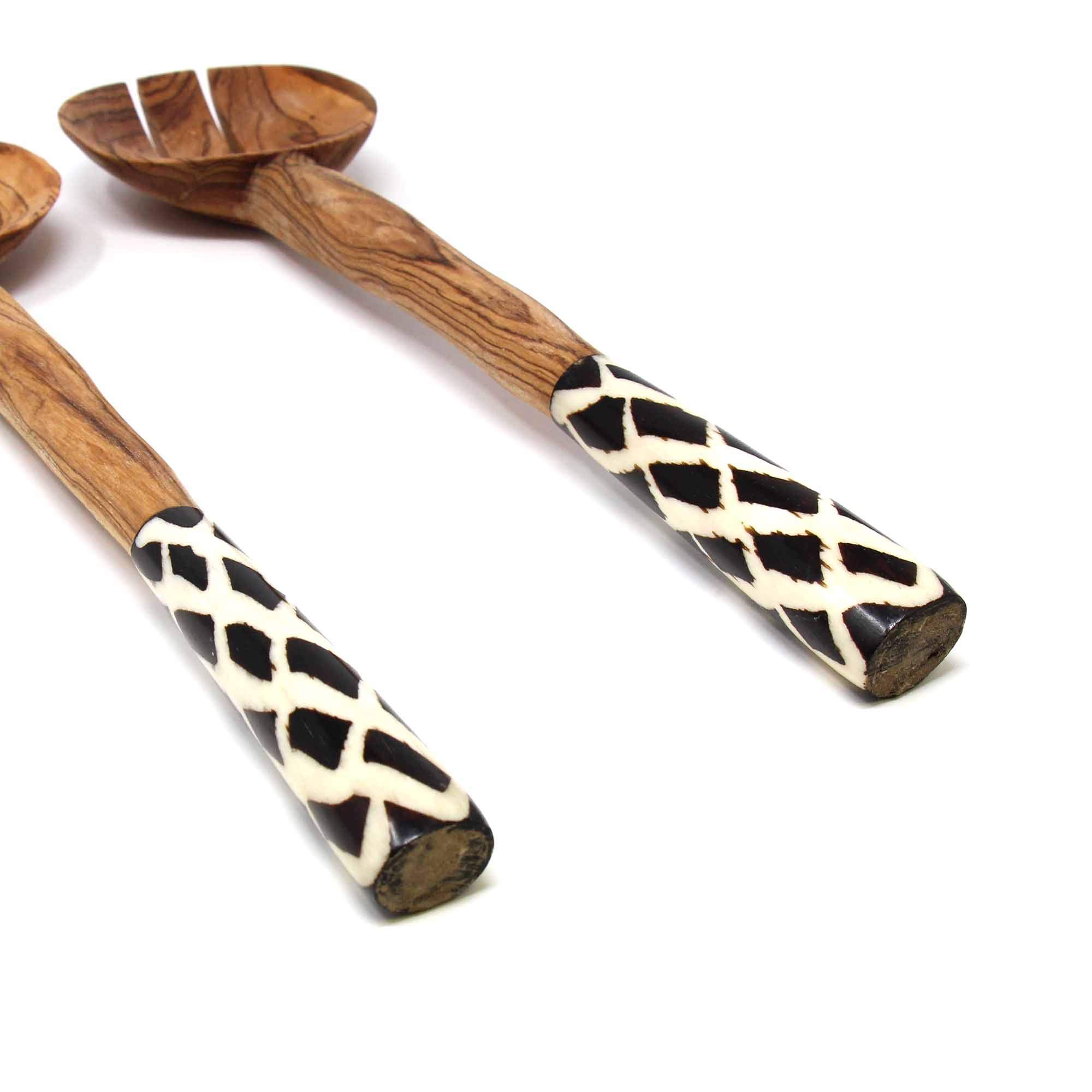 Global Crafts Hand Carved 11-Inch Olive Wood Salad Serving Set, Diamond Pattern