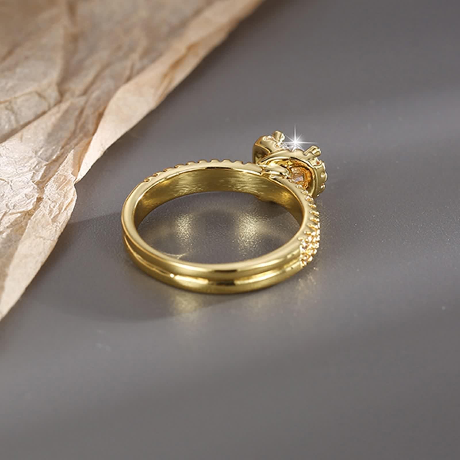Anillo de oro amarillo de 14 quilates, elegante y moderno, tamaño