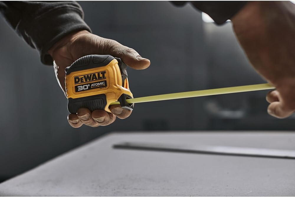 DEWALT Atomic Compact Series 30 ft. Tape Measure (DWHT38130S)