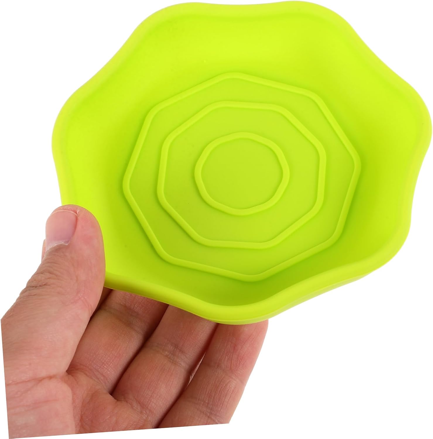 SHOWERORO Silicone Wine Glass Topper with Snack Tray Charcuterie Plate for Outdoor Parties Prevents Spills and for Weddings and Gatherings
