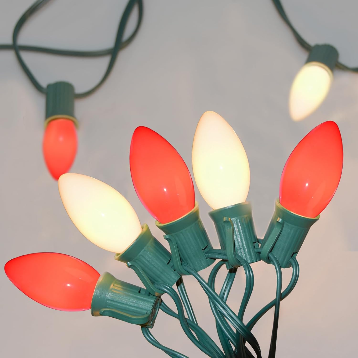 SUNSGNE C9 Christmas Outdoor String Lights 25 Feet Vintage Christmas Tree Lights with 26 7W Red White Glass Bulbs(1 Spare) for Backyard Patio Balcony Xmas Decor, Green Wire