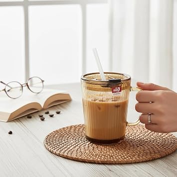 2 Glass Mug Cups with Straws with Lids Tea Coffee Soft Drink Sweet Cup Brown 370 ml
