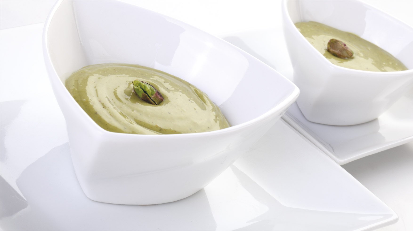 3 Vasi di Crema Spalmabile di Pistacchio preparata con il 45% di pistacchi di Sicilia e olio d'oliva extravergine 3 x 600 g