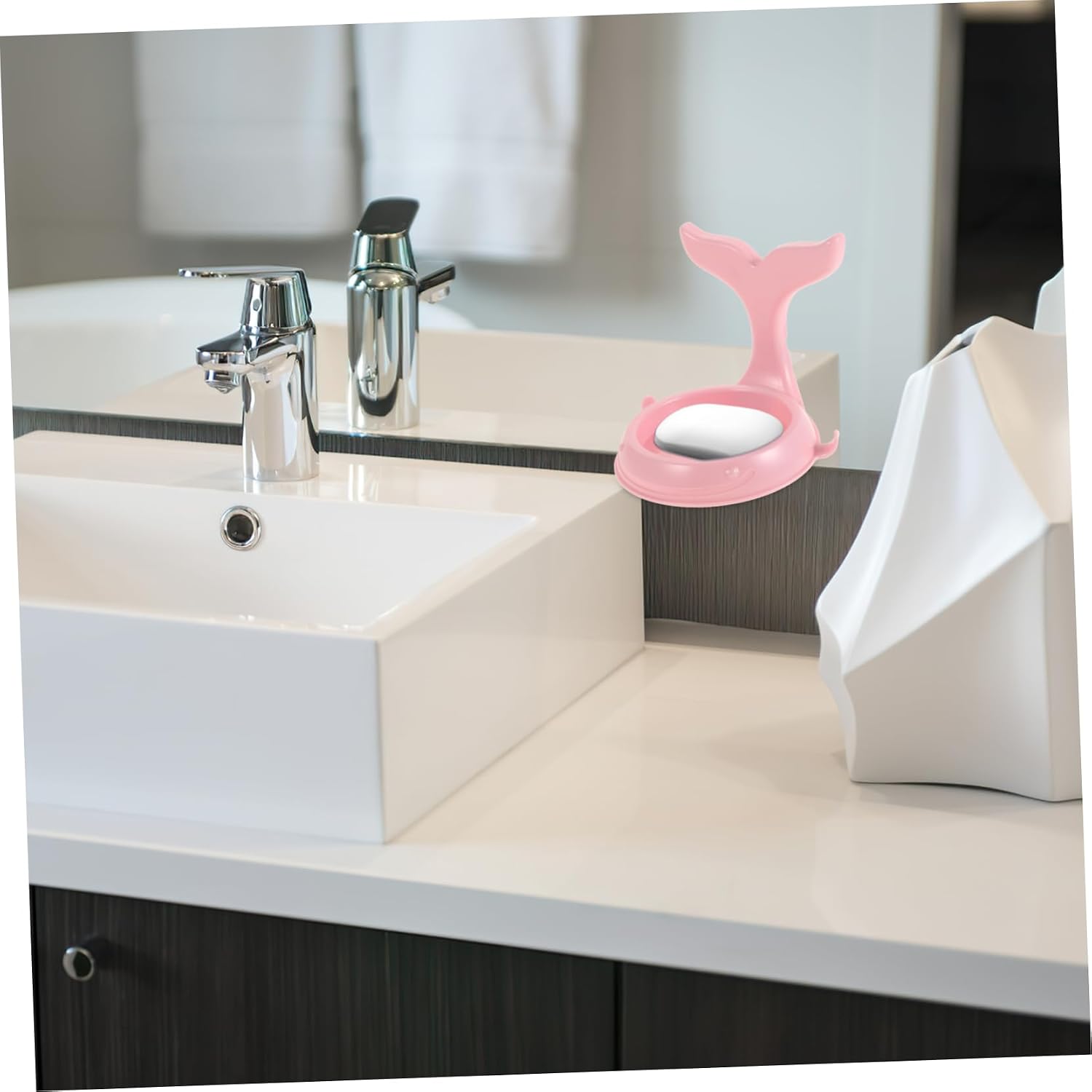 Zerodeko Whale Tail Plastic Shower Caddy for Shampoo and Soap Bathroom