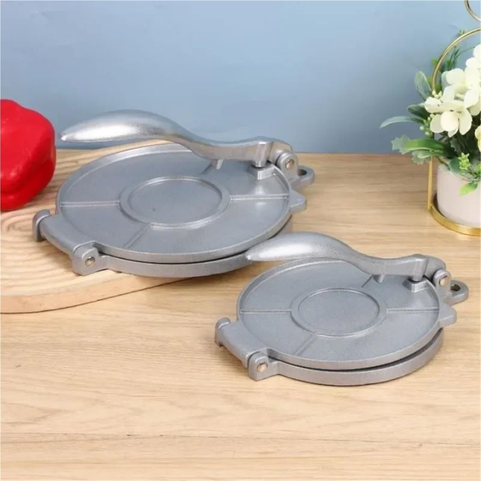 Presse à Tortilla 16/20cm, en alliage d'aluminium, outil manuel de pressage de la pâte for Pizza, tarte, Tortillas, accessoires de cuisine(Black 16CM)