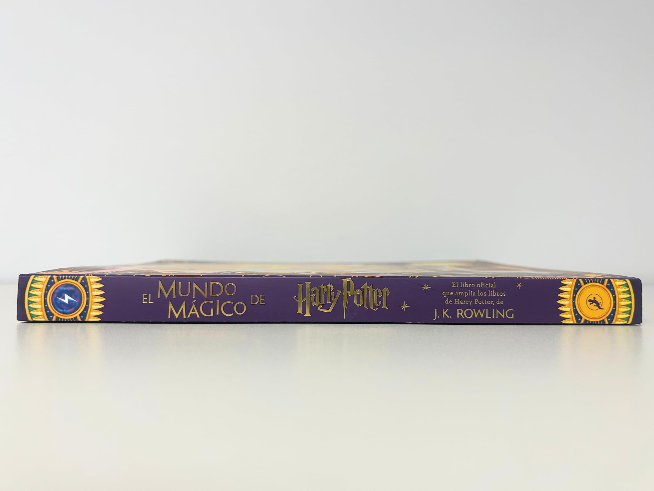 El mundo mágico de Harry Potter (Harry Potter): El libro oficial que amplía los libros de Harry Potter, de J.K. Rowling