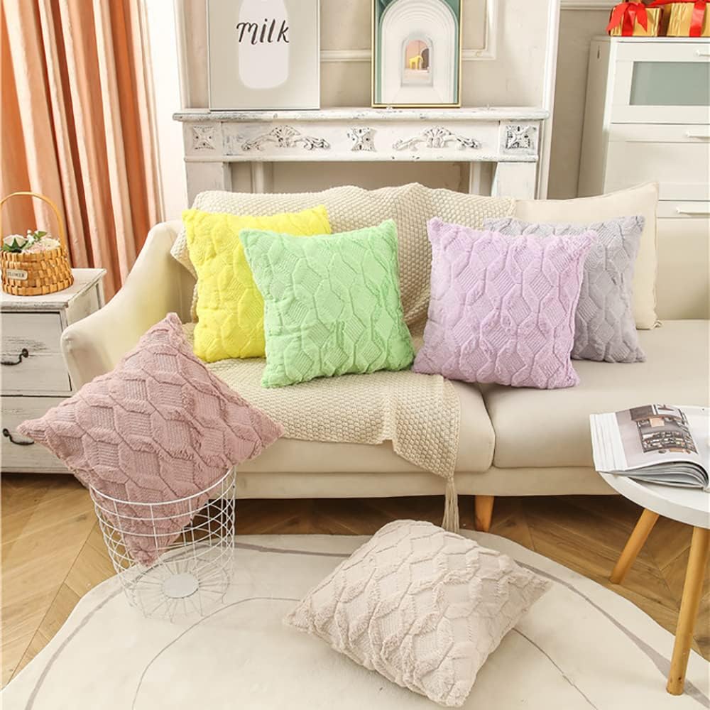 Set of 2 Decorative Throw Pillow Covers 22x22 Inch Soft Plush Short Wool Velvet Square Pillow Case Light Purple Cushion Cover for Couch Sofa Bedroom Outdoor (22"X22", Light Purple)