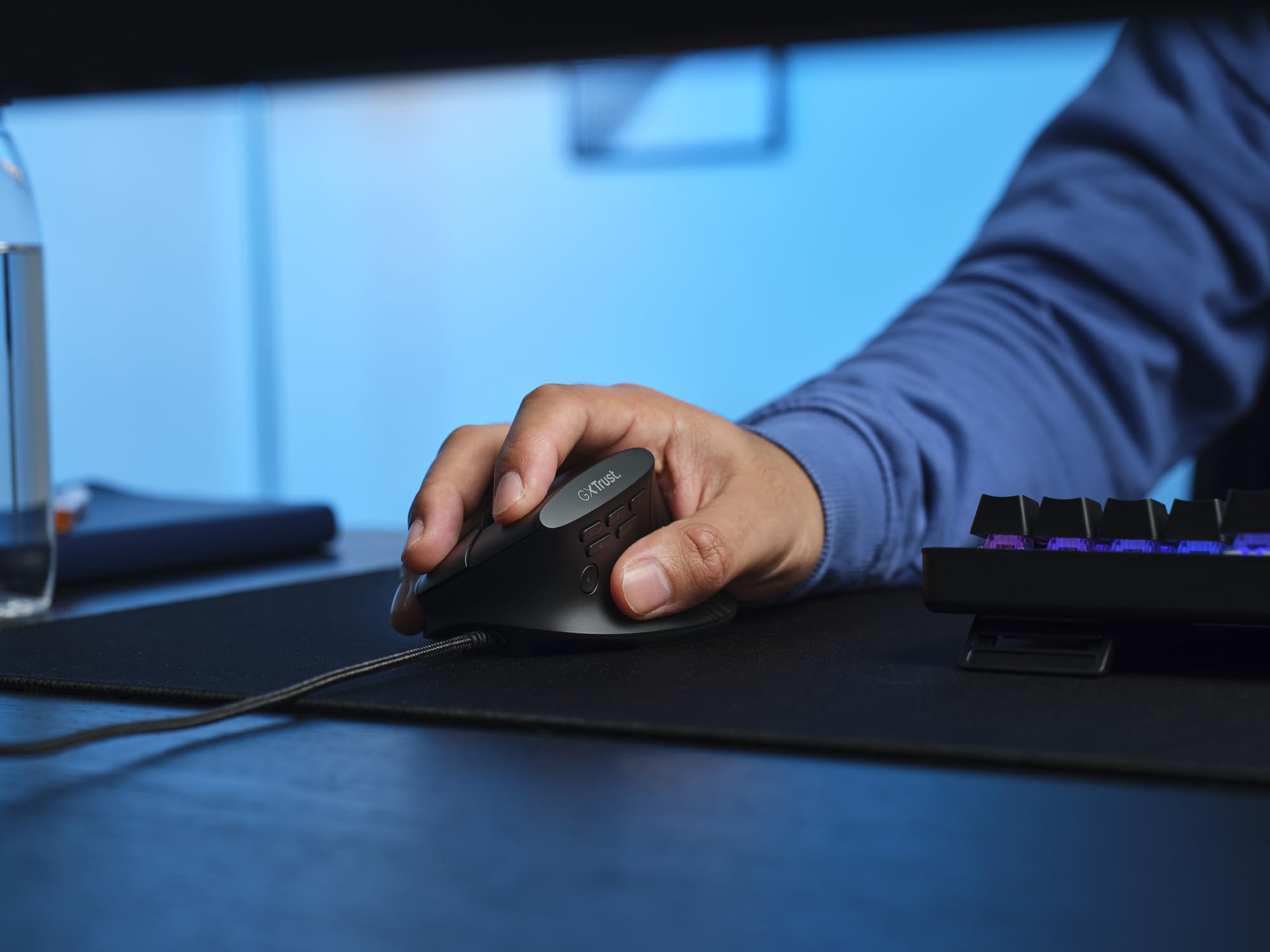 GXTrust 145 Rexxa Mouse Verticale Ergonomico con Illuminazione RGB 12800 DPI, Mouse da Gaming con Filo USB, 10 Pulsanti Programmabli, Software Avanzato, per PC, Laptop, Mac, Windows - Nero