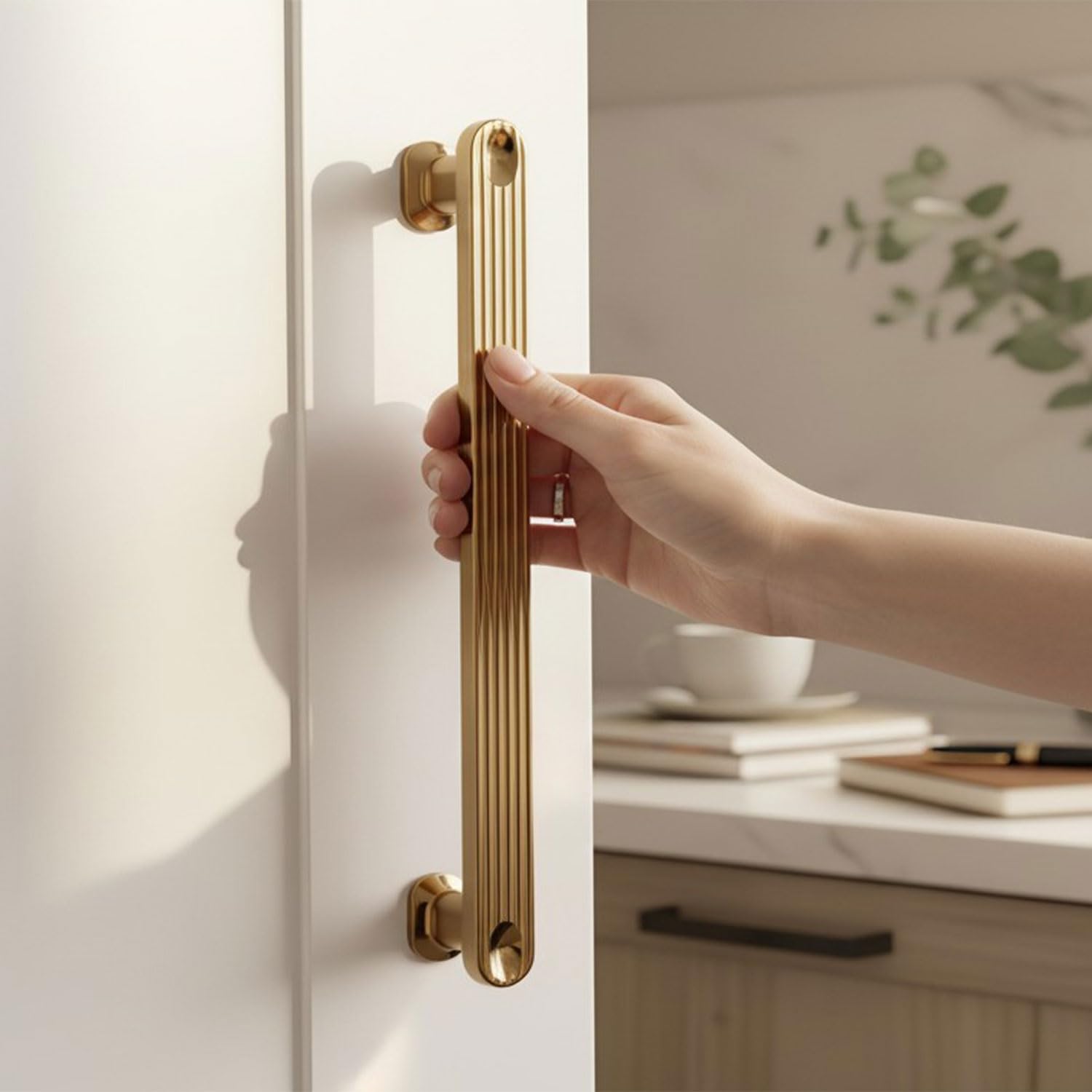 Özen Metal Bronz Çekmece Kulp 160 mm Dolap Kapak Kolu Modern Şık Tasarım Dayanıklı Mobilya Kulpu